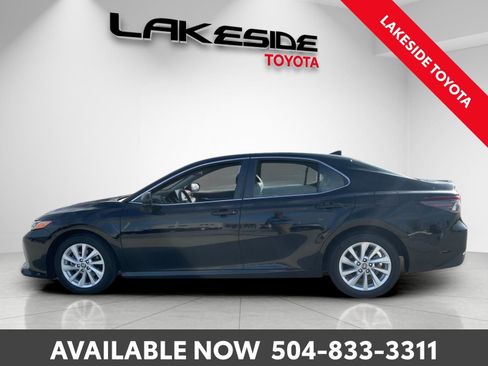 Certified 2023 Toyota Camry LE image 4