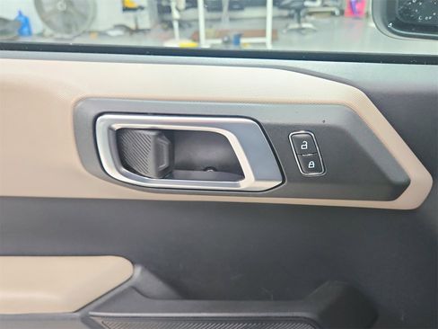 Used 2022 Ford Bronco Big Bend image 31