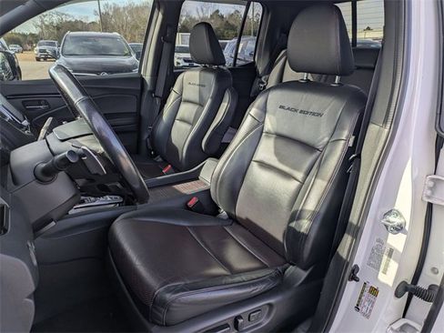Used 2023 Honda Ridgeline Black Edition image 12