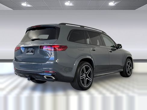 Used 2026 Mercedes-Benz GLS 450 4MATIC image 8