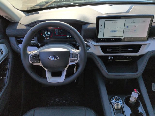 New 2026 Ford Explorer Active w/ Active Comfort Package RWD image 16