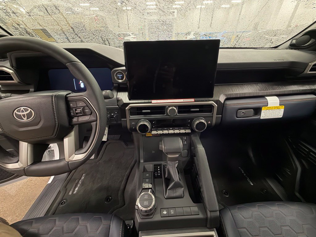 Used 2026 Toyota 4Runner Platinum AWD/4WD image 20