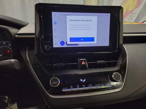 Used 2024 Toyota Corolla LE image 14