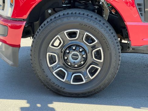 Used 2026 Ford F350 Platinum AWD/4WD image 13