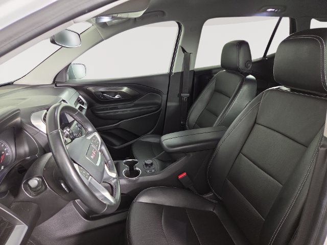 Used 2024 GMC Terrain SLT AWD/4WD image 13