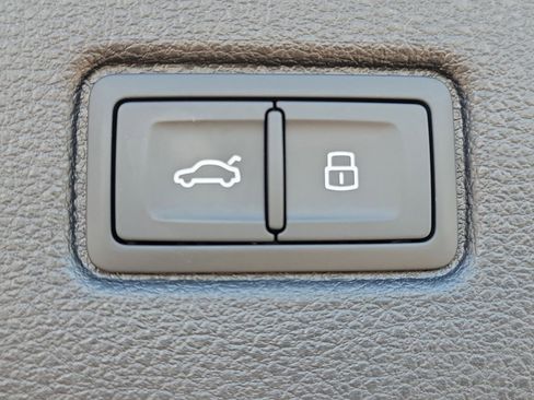 New 2026 Audi Q7 3.0T Premium Plus image 10