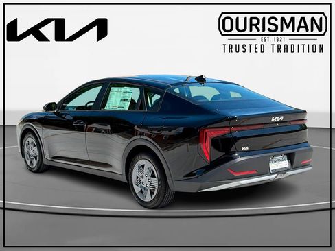 New 2026 Kia K4 FWD image 3