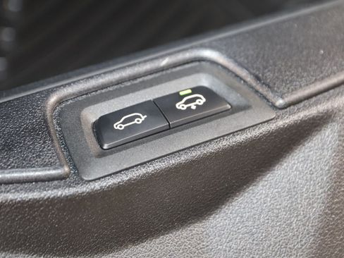 Used 2024 BMW X7 xDrive40i AWD/4WD image 57