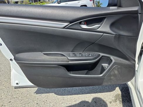 Used 2020 Honda Civic LX image 16