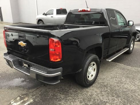 Used 2018 Chevrolet Colorado W/T image 4