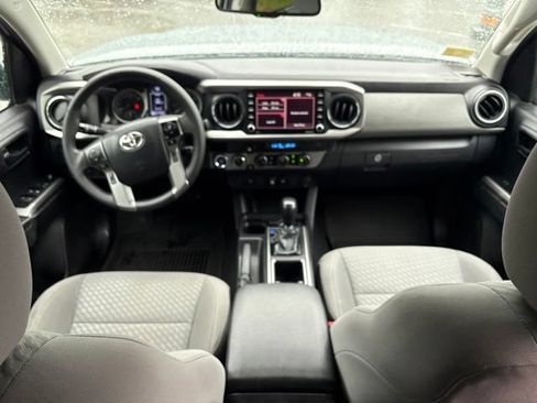 Used 2023 Toyota Tacoma SR5 AWD/4WD image 23