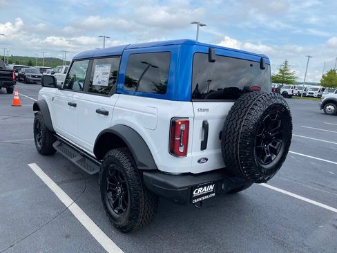 New 2026 Ford Bronco Badlands AWD/4WD image 5