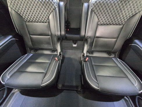 Used 2026 GMC Acadia Denali w/ Super Cruise Package AWD/4WD image 24