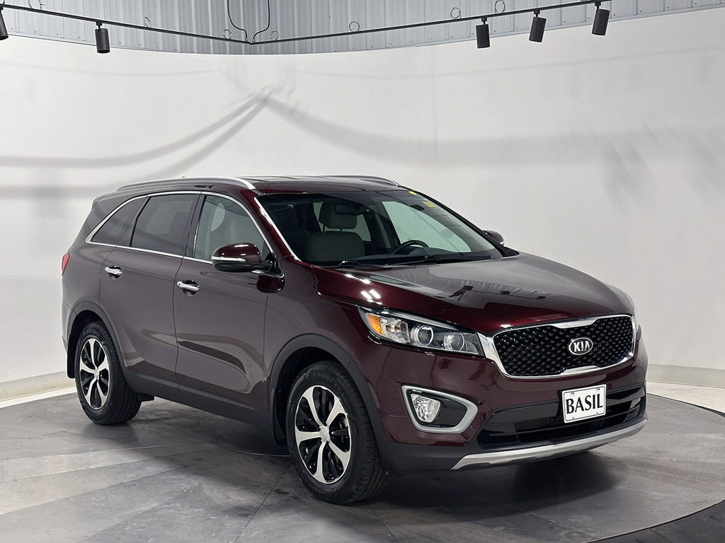 Used 2017 Kia Sorento EX FWD image 38