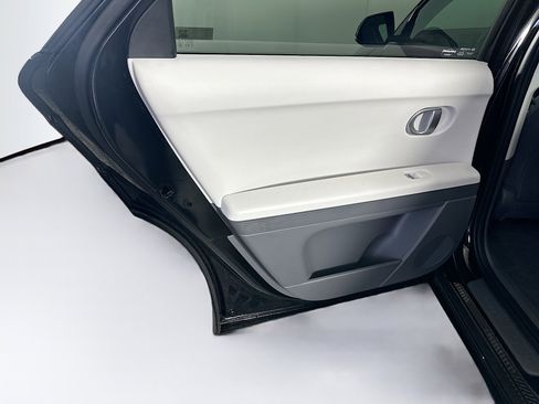 Used 2023 Hyundai Ioniq 5 SE image 26