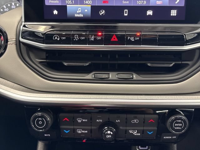 New 2026 Jeep Compass Limited AWD/4WD image 36