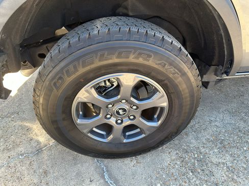Used 2025 Ford Bronco Big Bend AWD/4WD image 8