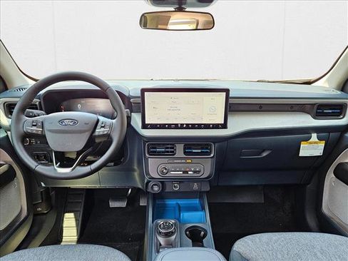 New 2025 Ford Maverick XLT w/ XLT Luxury Package image 15