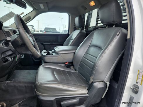 Used 2018 RAM 2500 Tradesman image 14