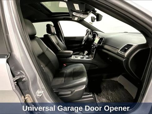 Used 2021 Jeep Grand Cherokee Altitude AWD/4WD image 35
