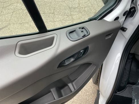 New 2025 Ford Transit 250 Cargo Van image 17