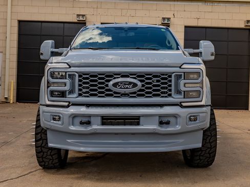 Used 2026 Ford F450 Platinum w/ Platinum Plus Package image 2