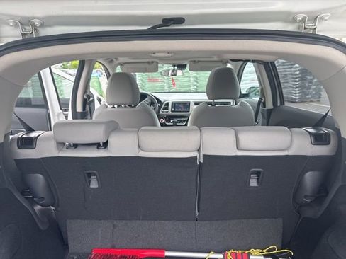Used 2022 Honda HR-V EX image 21