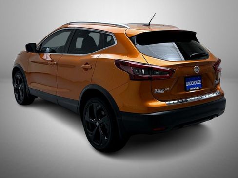 Used 2022 Nissan Rogue Sport SL w/ Premium Package AWD/4WD image 7