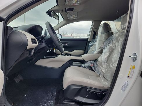 New 2026 Honda HR-V LX image 9