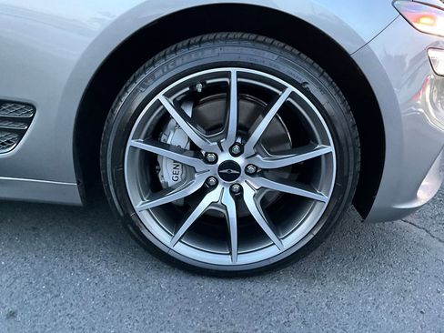 Used 2025 Genesis G70 2.5T image 49