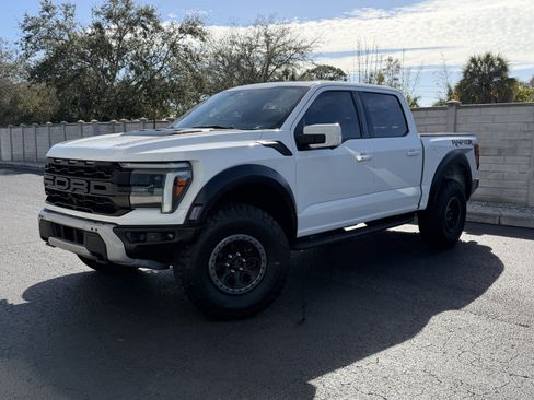 Used 2024 Ford F150 Raptor image 1