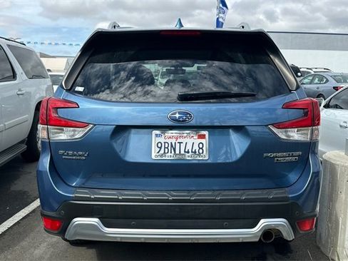 Used 2022 Subaru Forester Touring w/ Popular Package #2 image 3