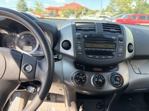 Used 2009 Toyota RAV4 2WD image 12