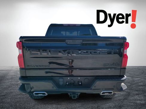 Used 2023 Chevrolet Silverado 1500 High Country w/ High Country Premium Package AWD/4WD image 5