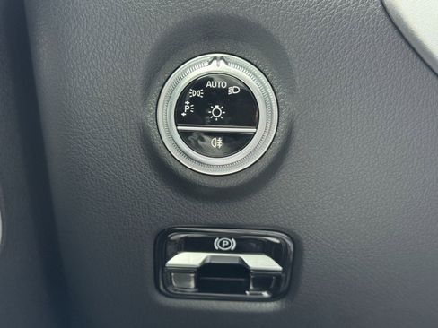 Used 2023 Mercedes-Benz C 43 AMG 4MATIC Sedan image 19