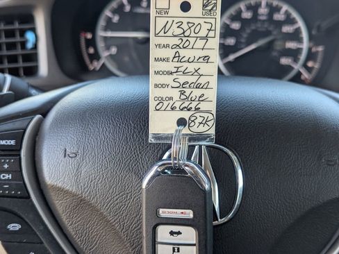 Used 2017 Acura ILX image 37