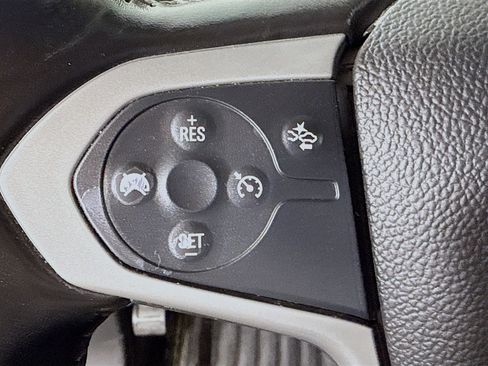 Used 2022 Chevrolet Colorado LT w/ Fleet Safety Package image 14