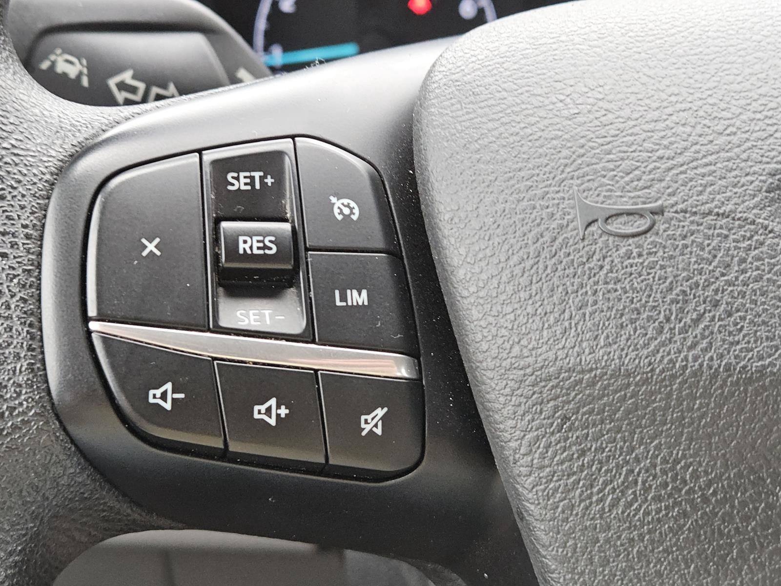 Used 2024 Ford Transit 350 XLT RWD image 18