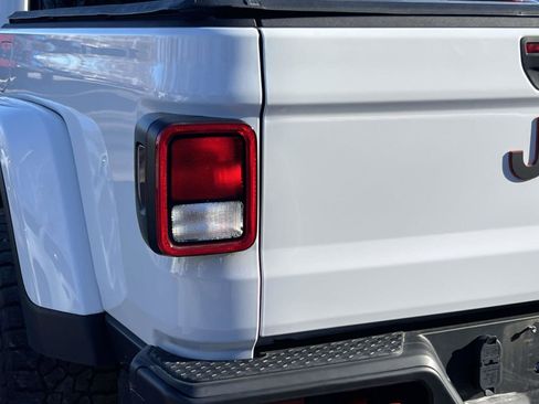 Used 2021 Jeep Gladiator Mojave image 9