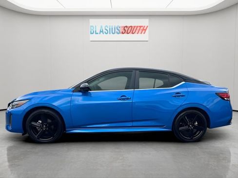 Used 2024 Nissan Sentra SR FWD image 6