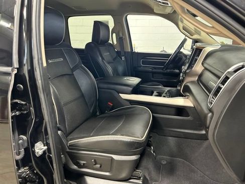Used 2022 RAM 2500 Laramie AWD/4WD image 12