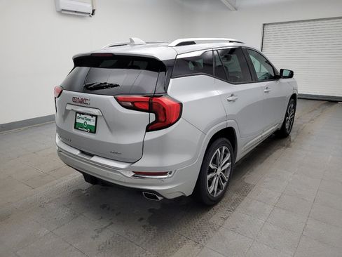 Used 2018 GMC Terrain Denali w/ Advanced Safety Package AWD/4WD image 9