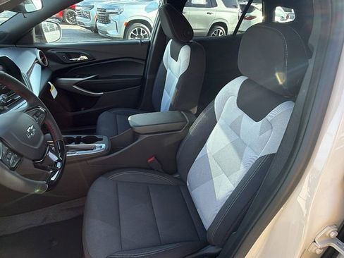 New 2026 Chevrolet Trax RS image 13