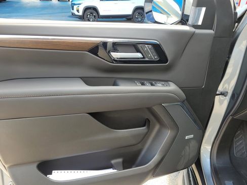 New 2026 Chevrolet Tahoe High Country w/ Sun And Tow Package AWD/4WD image 12