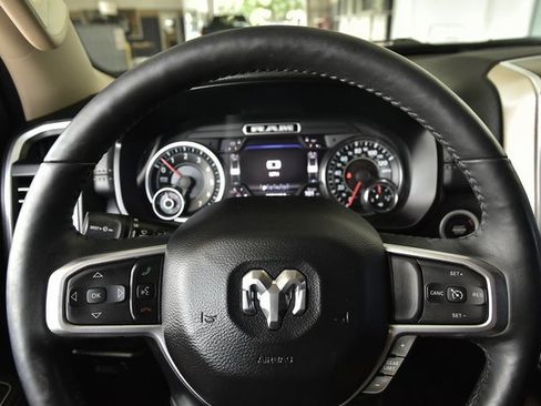 Used 2020 RAM 1500 Laramie image 37