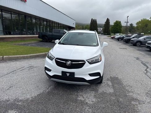 Used 2022 Buick Encore Preferred w/ Safety Package AWD/4WD image 6