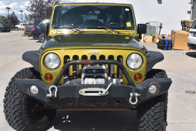 Used 2010 Jeep Wrangler Unlimited Rubicon AWD/4WD image 2