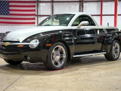 Used 2005 Chevrolet SSR w/ Preferred Equipment Group