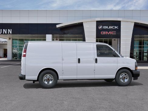 New 2026 GMC Savana 2500 w/ Driver Convenience Package RWD image 5
