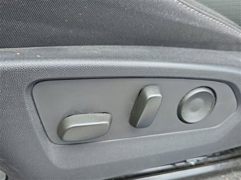 Certified 2023 Chevrolet Colorado LT w/ LT Convenience Package II image 14